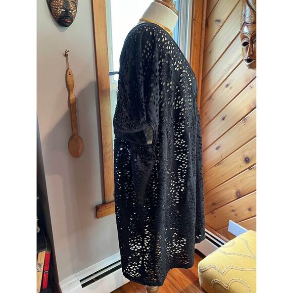 Oversized Black Abstract Cutout Beach Coverup Dress - Picture 4 of 8